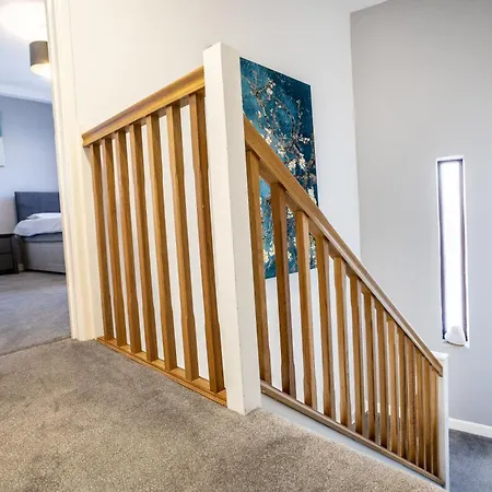 شقة Hanham Rd Location Long Sleeps 9 By Shortstayuk *