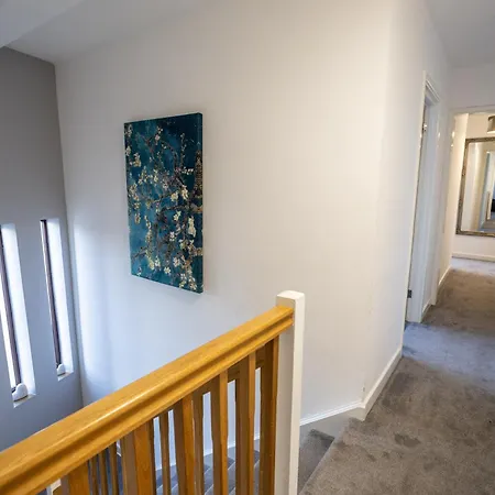 Hanham Rd Location Long Sleeps 9 By Shortstayuk Appartement Bristol