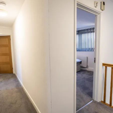 Appartement Hanham Rd Location Long Sleeps 9 By Shortstayuk